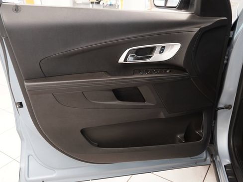 Used 2014 Chevrolet Equinox LS FWD image 16
