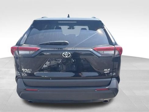 Used 2024 Toyota RAV4 XLE AWD/4WD image 17
