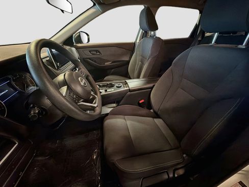 Used 2023 Nissan Rogue S AWD/4WD image 13