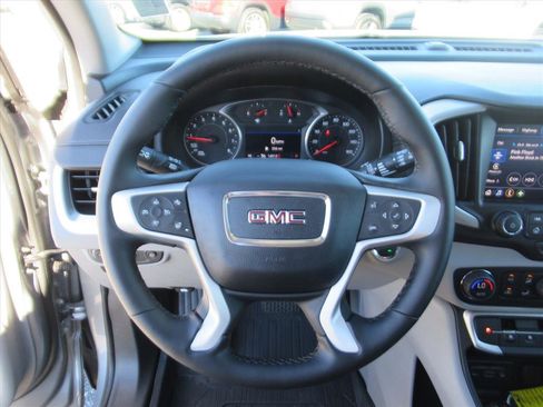 Used 2023 GMC Terrain SLT w/ LPO, Floor Liner Package image 17