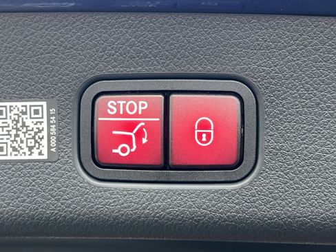 New 2026 Mercedes-Benz GLC 300 4MATIC image 25