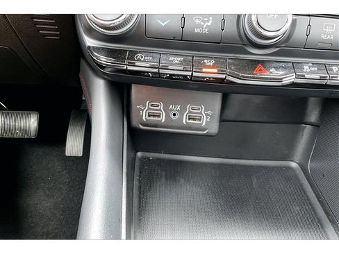 Certified 2025 Dodge Durango GT AWD/4WD image 27