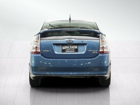 Used 2007 Toyota Prius Touring FWD image 4