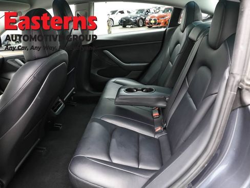Used 2022 Tesla Model 3 Long Range image 16