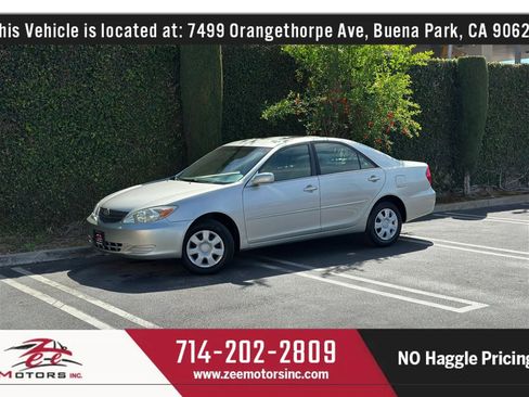 Used 2004 Toyota Camry LE image 14