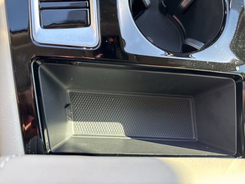 New 2026 Volkswagen Atlas SEL Premium R-Line image 25