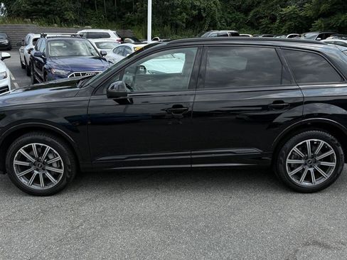 Used 2023 Audi Q7 2.0T Premium Plus w/ Premium Plus Package AWD/4WD image 12