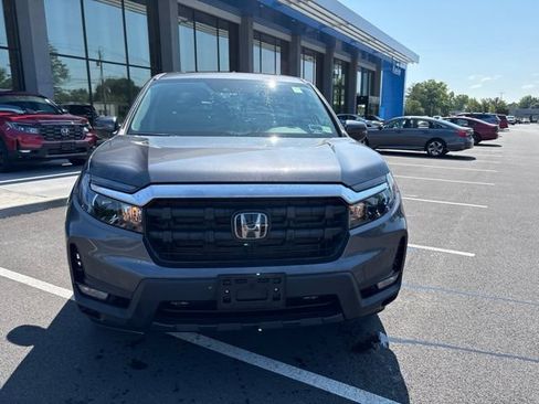 Certified 2025 Honda Ridgeline RTL image 3