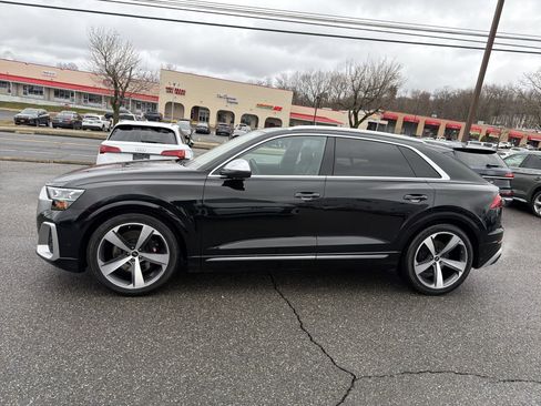 Certified 2024 Audi SQ8 Prestige w/ Prestige Package AWD/4WD image 4