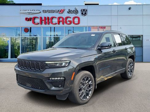Certified 2024 Jeep Grand Cherokee Summit AWD/4WD image 2