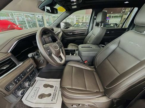 Used 2024 GMC Yukon XL Denali w/ Max Trailering Package AWD/4WD image 25