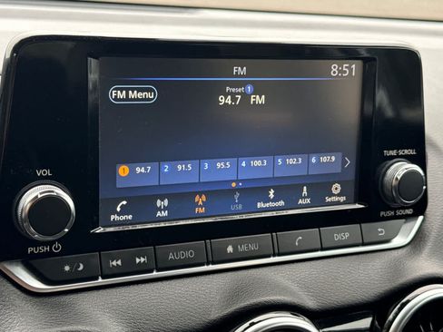 Used 2024 Nissan Sentra S FWD image 17