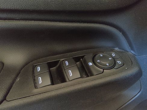 Used 2022 Chevrolet Equinox LT image 27