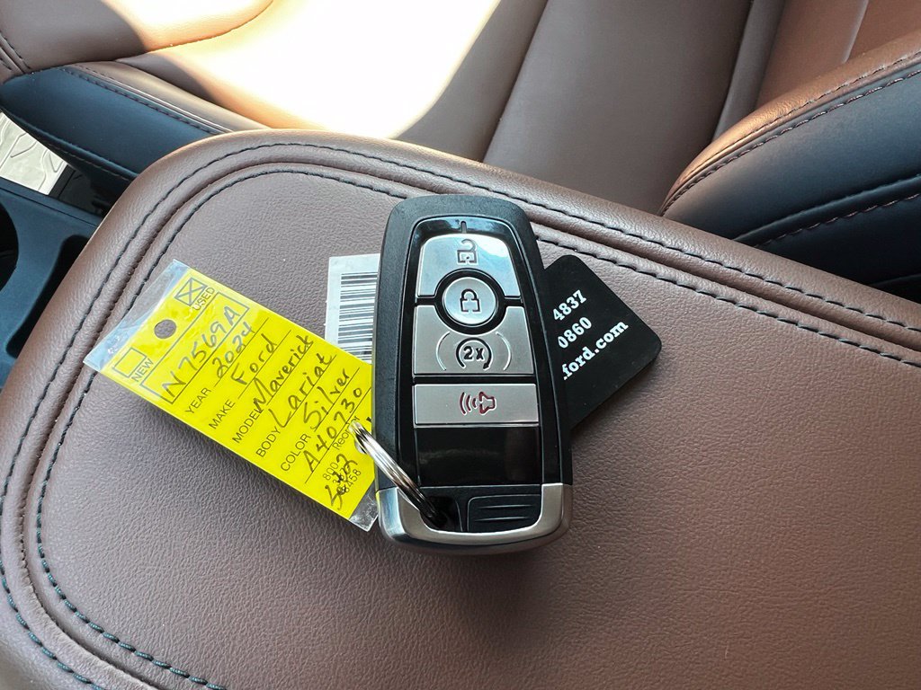 Used 2024 Ford Maverick Lariat FWD image 45