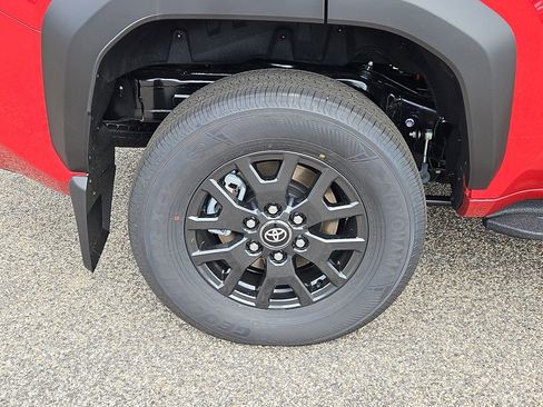 New 2026 Toyota 4Runner SR5 AWD/4WD image 5