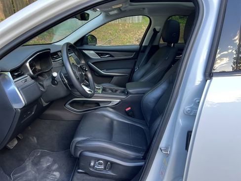 Used 2022 Jaguar F-PACE S AWD/4WD image 9