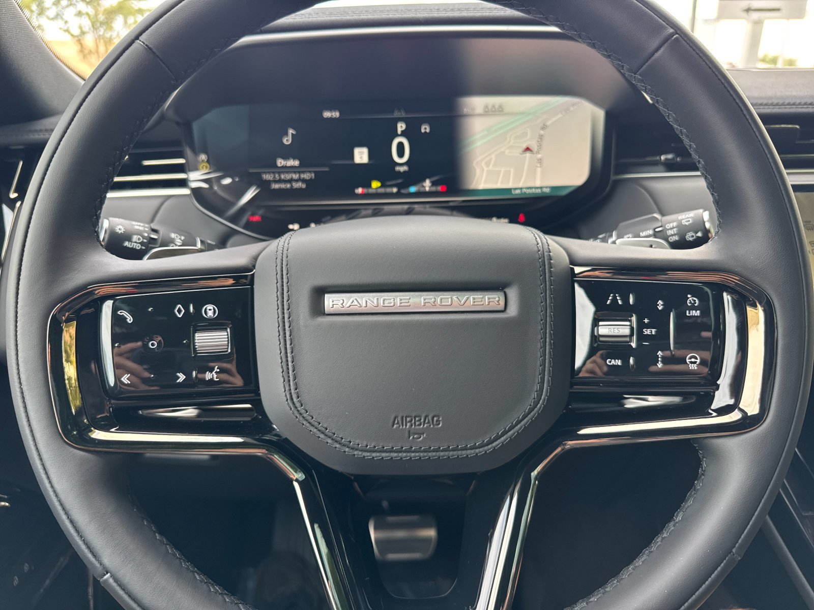 New 2026 Land Rover Range Rover Sport Dynamic SE AWD/4WD image 24