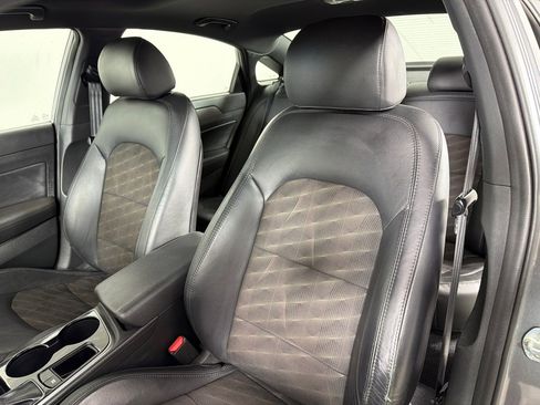 Used 2018 Hyundai Sonata Sport image 12