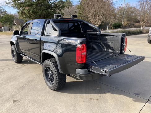 Used 2019 Chevrolet Colorado ZR2 image 8