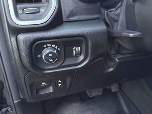 Used 2021 RAM 1500 Big Horn image 23