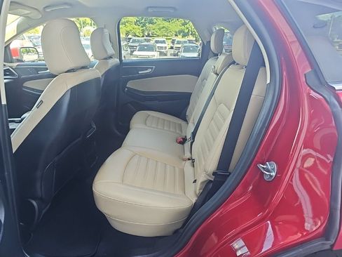Used 2024 Ford Edge SEL w/ Convenience Package AWD/4WD image 10