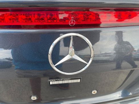 Used 2009 Mercedes-Benz SL 550 w/ Premium I Pkg image 41