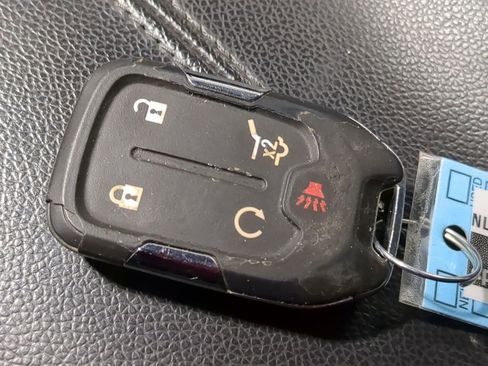 Used 2022 GMC Terrain SLE w/ Driver Convenience Package image 40