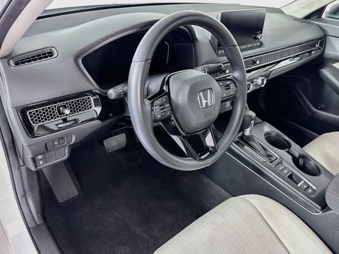 Certified 2024 Honda Civic EX image 9