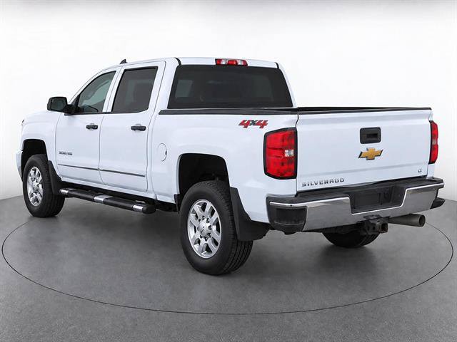 Used 2015 Chevrolet Silverado 2500 LT w/ LT Convenience Package AWD/4WD image 3