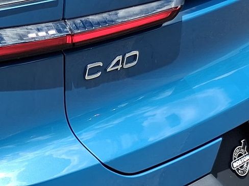 Certified 2023 Volvo C40 P8 Recharge Ultimate w/ Protection Package Premier AWD/4WD image 9