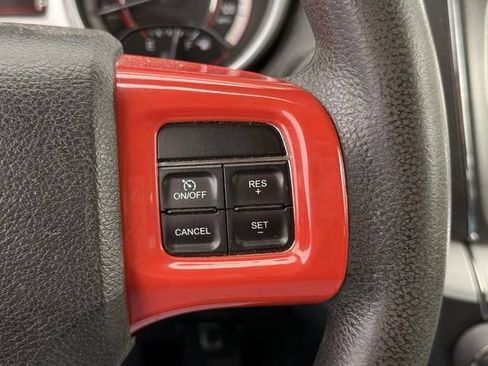 Used 2018 Dodge Journey SE w/ Blacktop Package FWD image 15