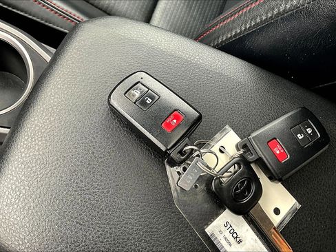 Used 2023 Toyota Tacoma TRD Pro image 10