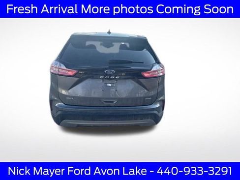 Used 2024 Ford Edge SEL w/ Convenience Package image 5