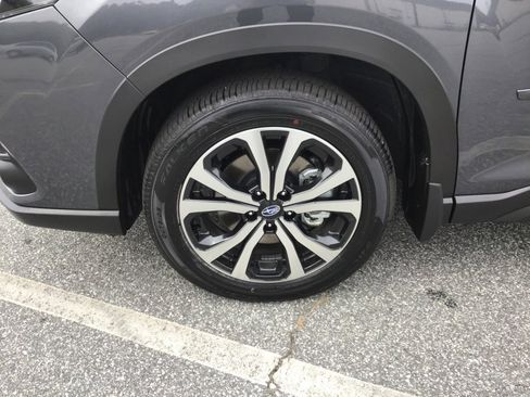 Used 2023 Subaru Forester Limited w/ Popular Package #3 image 26