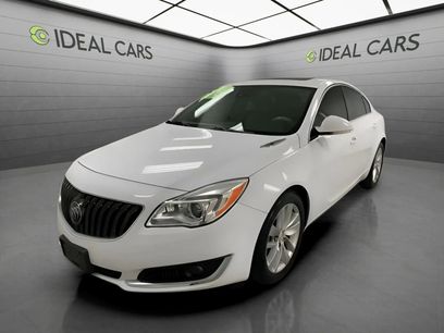 Used 2016 Buick Regal Premium w/ Driver Confidence Package #2