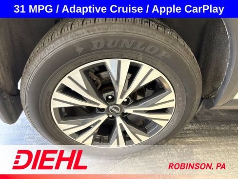 Used 2023 Nissan Rogue SV AWD/4WD image 8