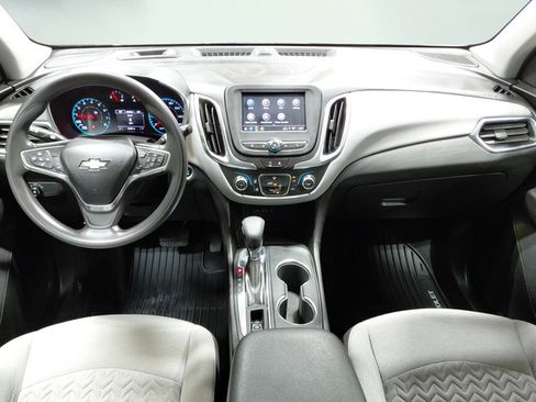 Certified 2022 Chevrolet Equinox LS AWD/4WD image 19