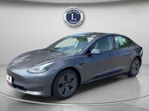 Used 2023 Tesla Model 3 Standard Range RWD image 1