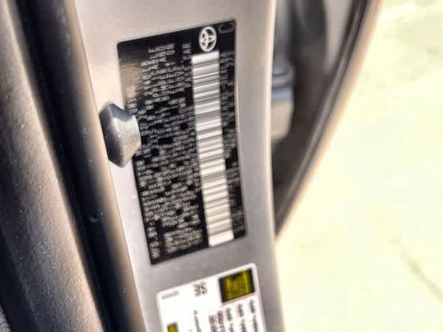Used 2026 Toyota Corolla LE FWD image 22