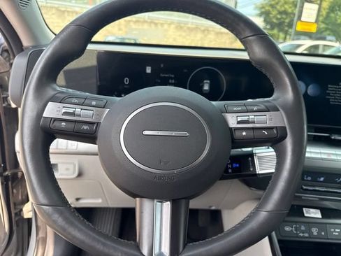 Used 2024 Hyundai Kona Limited AWD/4WD image 10