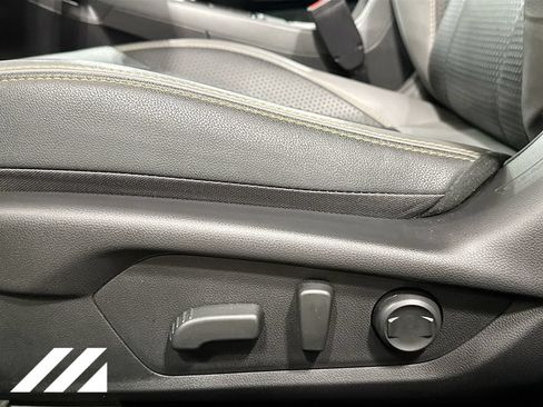 Used 2024 Subaru Crosstrek 2.5i Wilderness w/ Crosstrek Mirror Package AWD/4WD image 21