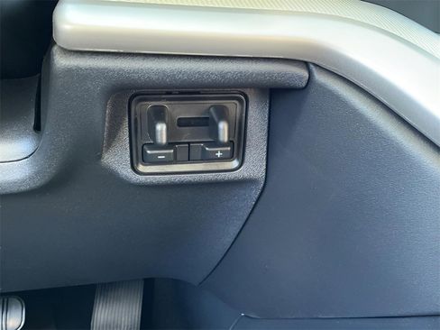 New 2025 Ford Expedition Max Active image 35