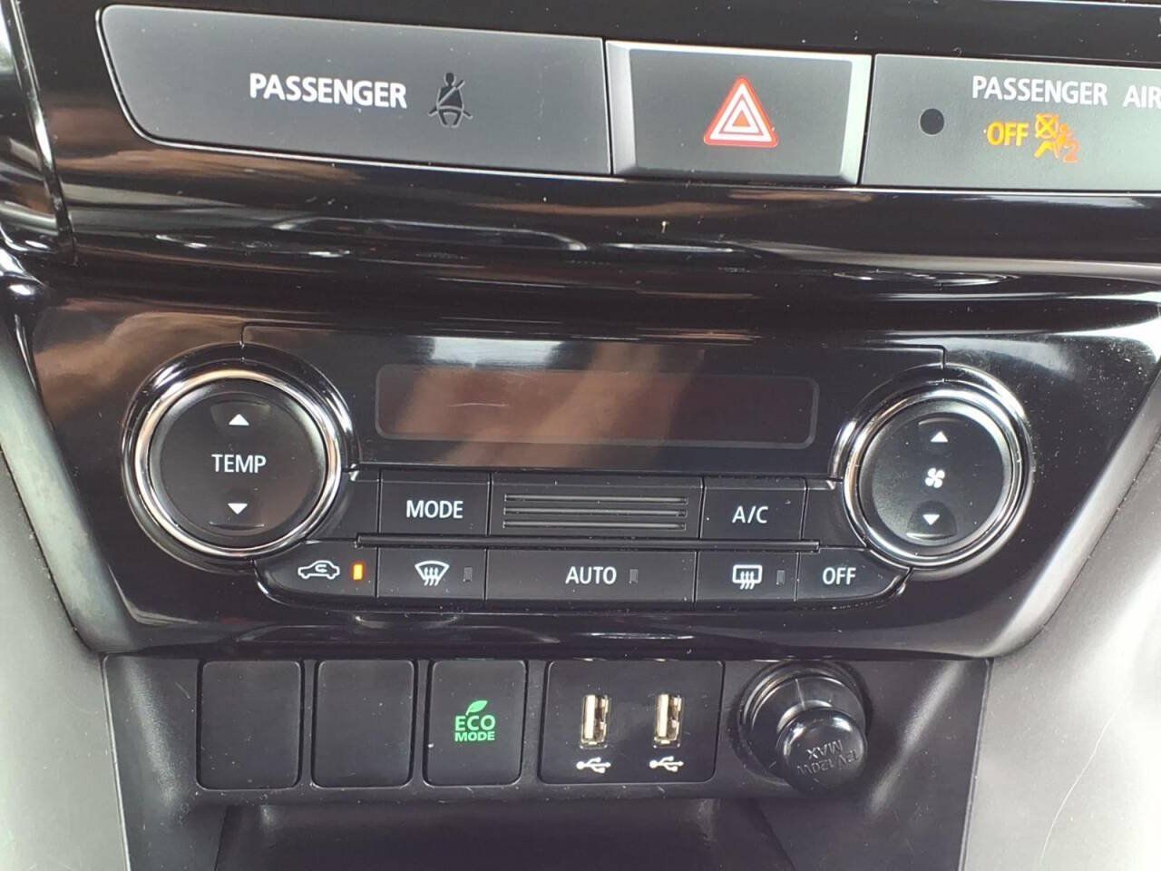 Used 2024 Mitsubishi Eclipse Cross LE AWD/4WD image 18
