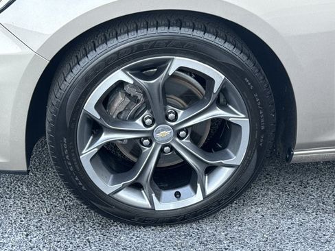 Used 2023 Chevrolet Malibu LT FWD image 14