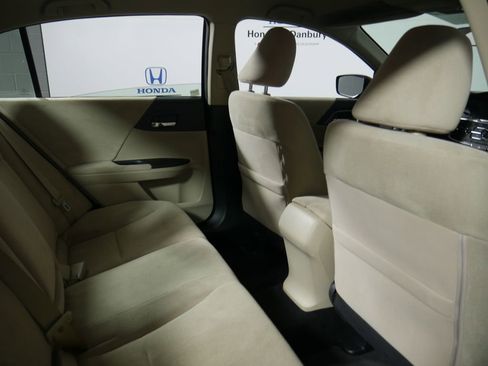 Used 2013 Honda Accord LX image 8