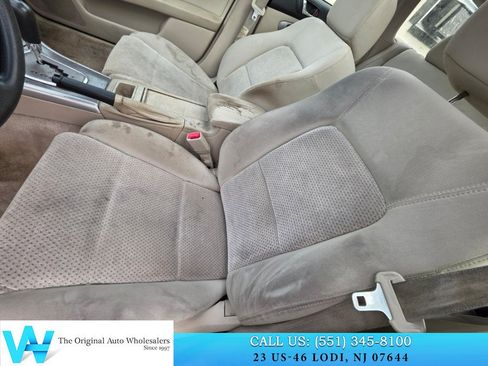 Used 2006 Subaru Legacy 2.5i Limited AWD/4WD image 14