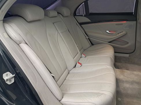 Used 2015 Mercedes-Benz S 550 Sedan Premium image 37