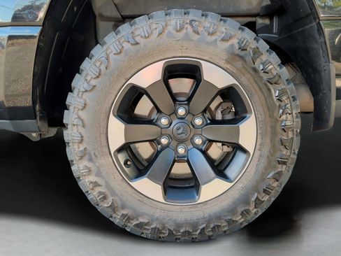 Used 2019 RAM 1500 Big Horn image 39