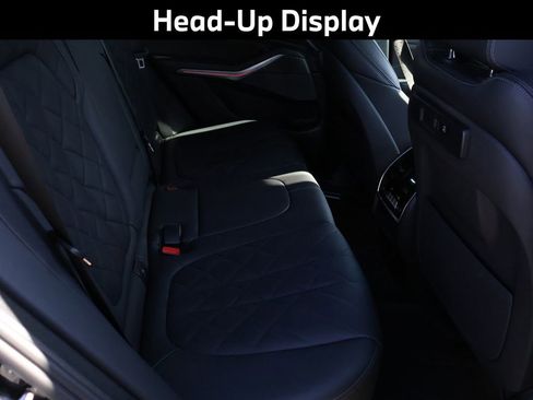 Used 2023 BMW X5 xDrive40i w/ M Sport Package image 14