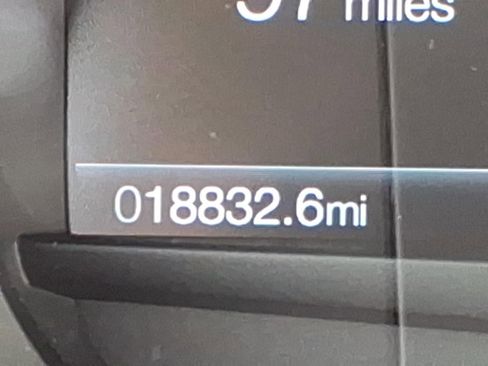 Used 2023 Ford Edge SEL w/ Convenience Package image 23